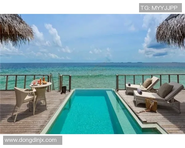 足球球星奢华度假方式揭秘从海岛休闲到豪车出行